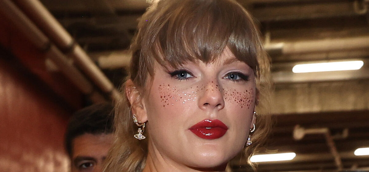 Taylor Swift’s makeup causes controversy at Chiefs game