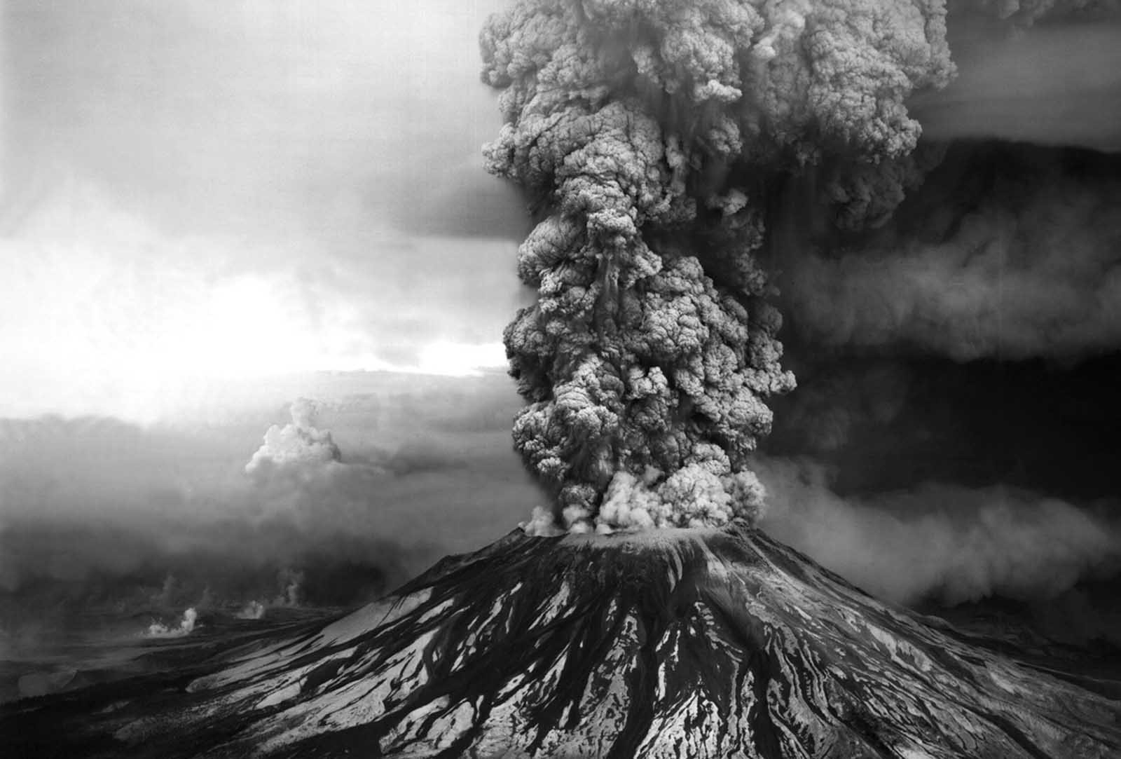 The Eruption of Mount St. Helens in pictures, 1980