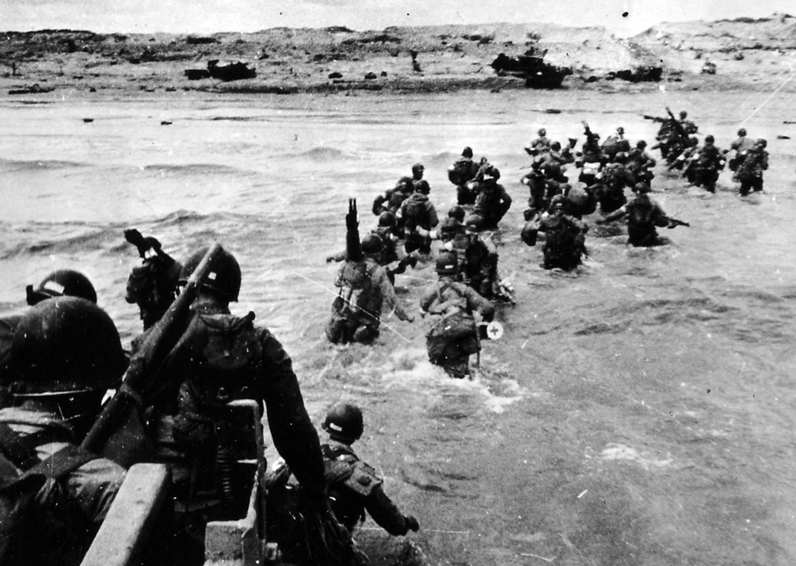 D-Day: The Normandy landings through rare photographs, 1944