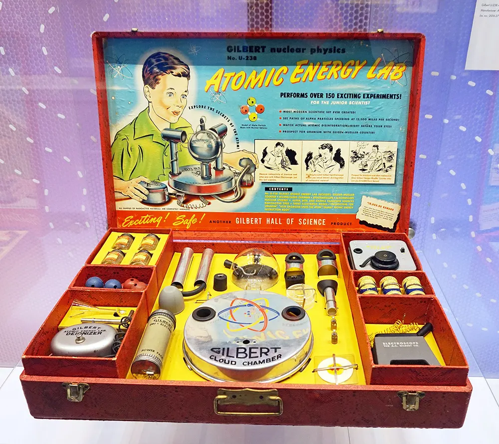 The Gilbert U-238 Atomic Energy Lab Kit for Kids that Came with Actual Radioactive Materials, 1950s