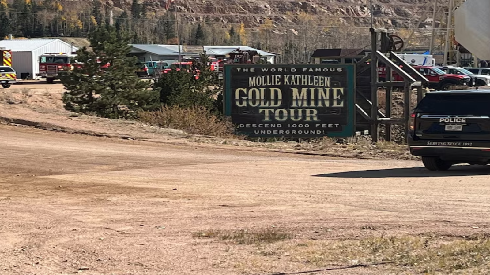 Tour guide killed after elevator malfunctions underground in Colorado gold mine: Sheriff