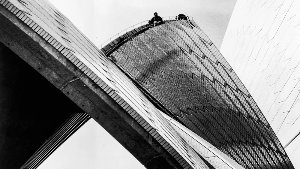 The construction of Sydney Opera House through historical photographs, 1959-1973